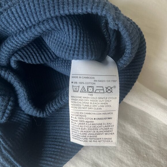 NWOT Old Navy Sleeveless Waffle-Knit Henley Bodysuit 0-3 Month Size - Picture 3 of 4